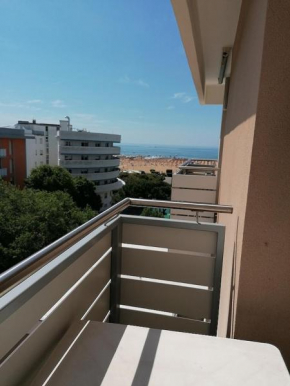 Condominio Bristol 221